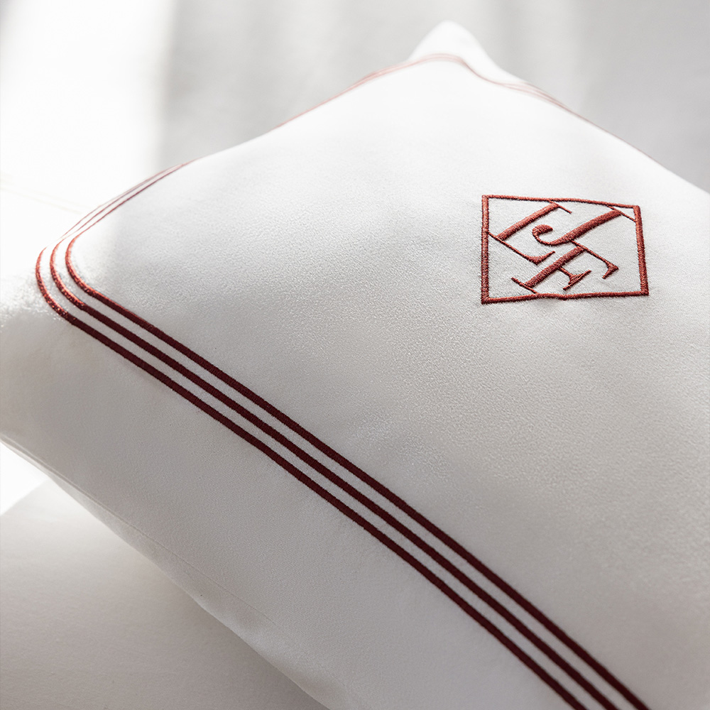 Ropa de cama bordada